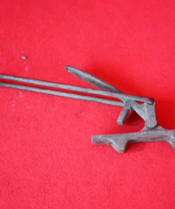 Fermo ruota di scorta 6C 2500 Pininfarina