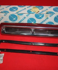 Luce targa Carello originale